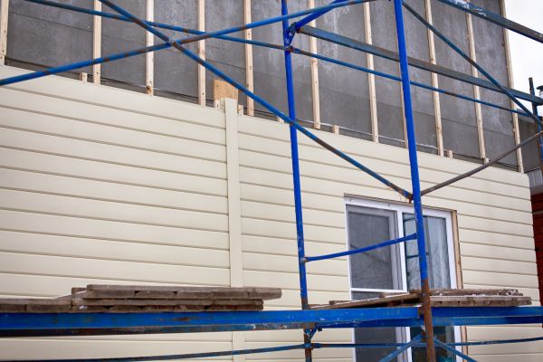 Loose Cladding Repair in Stamford