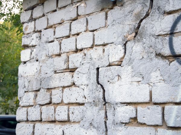 Cracked Brick Wall Repair in Stamford